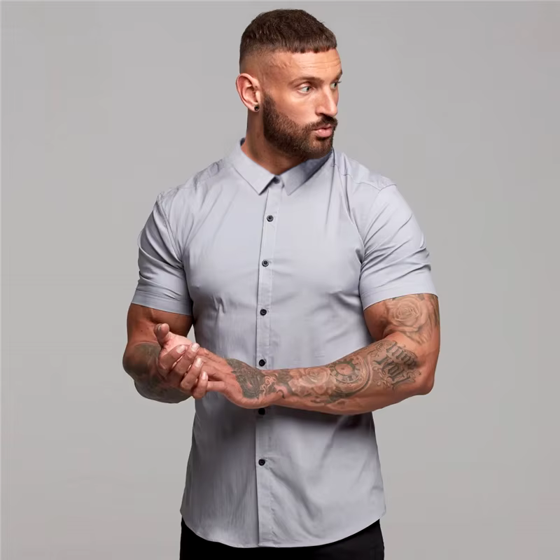 The Classic Button-Up - Grau